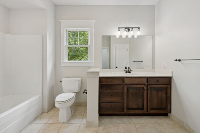 150 Valley Vista Dr, Carthage, TN 37030