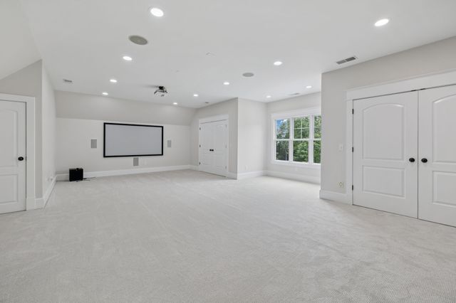 150 Valley Vista Dr, Carthage, TN 37030