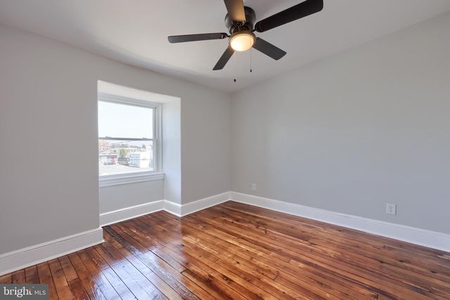 318 E LIBERTY ST, Lancaster, PA 17602