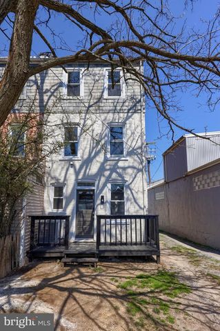 318 E LIBERTY ST, Lancaster, PA 17602