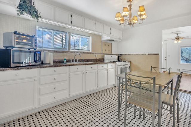 2327 Burr Street, Gary, IN 46406