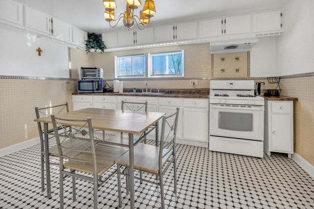 2327 Burr Street, Gary, IN 46406