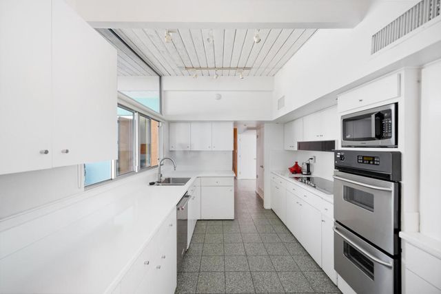 620 N Camino Real, Palm Springs, CA 92262