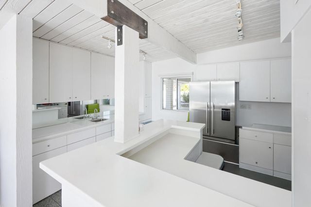 620 N Camino Real, Palm Springs, CA 92262