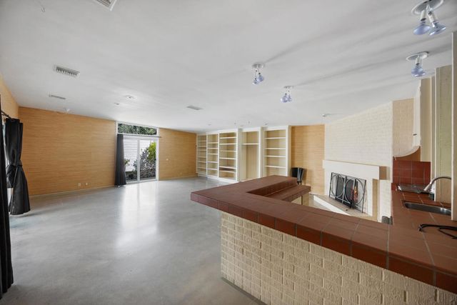 620 N Camino Real, Palm Springs, CA 92262