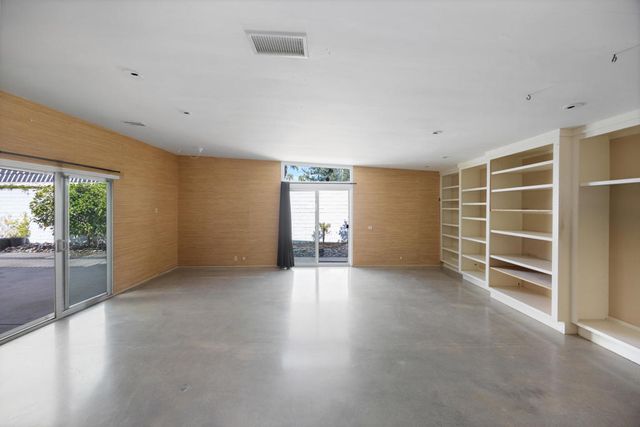 620 N Camino Real, Palm Springs, CA 92262