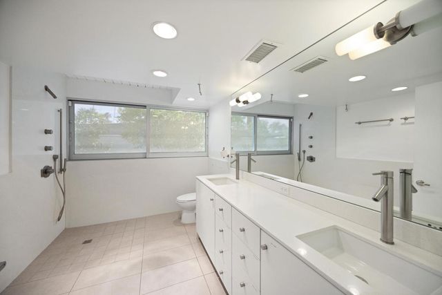 620 N Camino Real, Palm Springs, CA 92262