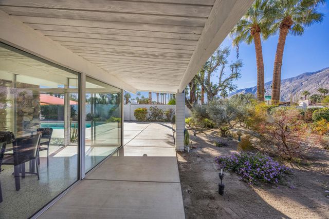 620 N Camino Real, Palm Springs, CA 92262