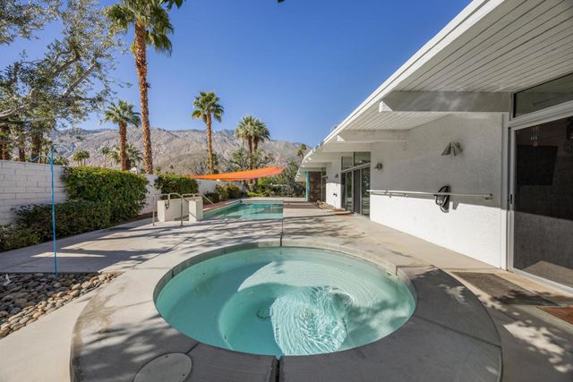 620 N Camino Real, Palm Springs, CA 92262
