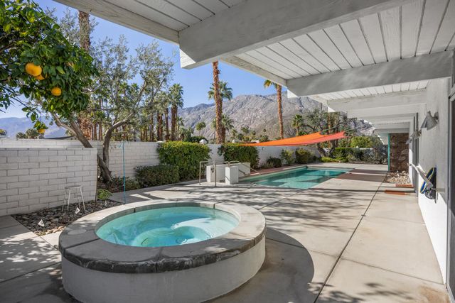 620 N Camino Real, Palm Springs, CA 92262