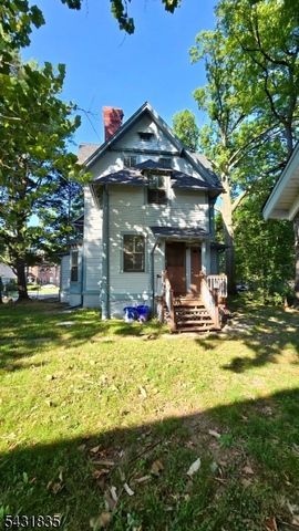 113 Park Pl, North Plainfield Boro, NJ 07060