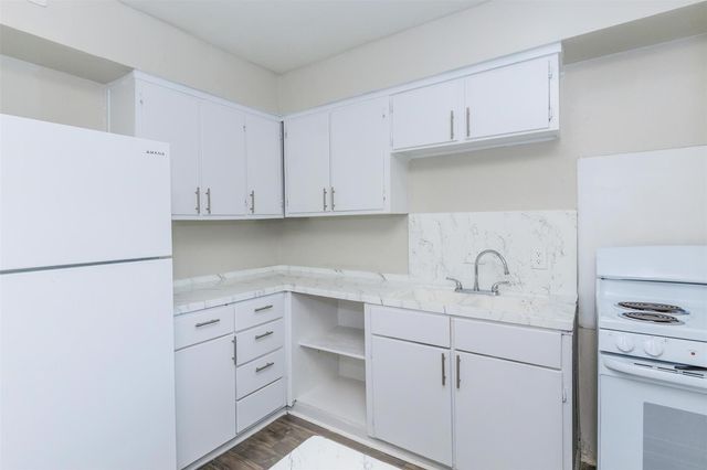 8271 Stone Street 7108, Houston, TX 77061