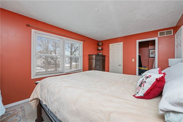 25 Tearose Meadow Lane, Clarkson, NY 14420