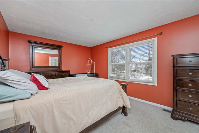 25 Tearose Meadow Lane, Clarkson, NY 14420