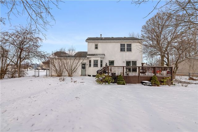 25 Tearose Meadow Lane, Clarkson, NY 14420