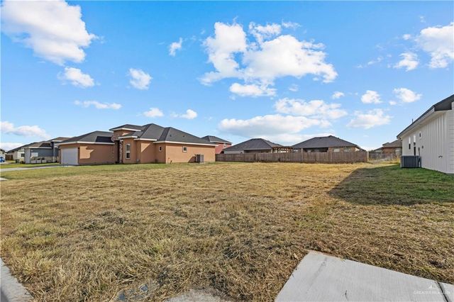 8709 Swan Lake Drive, Harlingen, TX 78552