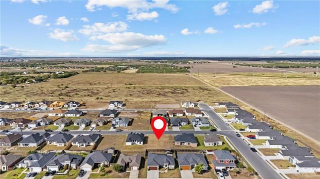 8709 Swan Lake Drive, Harlingen, TX 78552