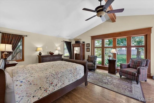 125 Eau Claire Drive, St Charles, MO 63301
