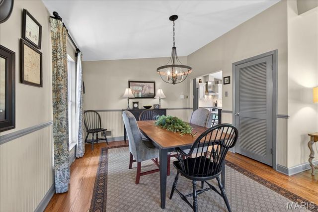 125 Eau Claire Drive, St Charles, MO 63301