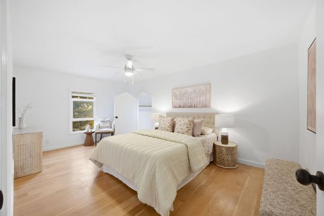 2425 Alameda De Las Pulgas, San Mateo, CA 94403
