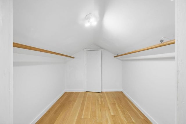 2425 Alameda De Las Pulgas, San Mateo, CA 94403