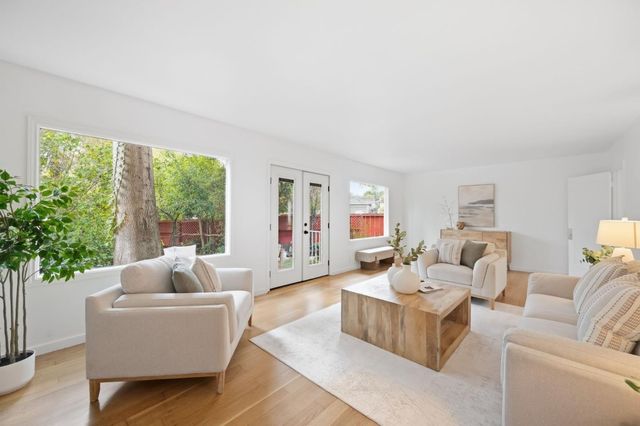 2425 Alameda De Las Pulgas, San Mateo, CA 94403