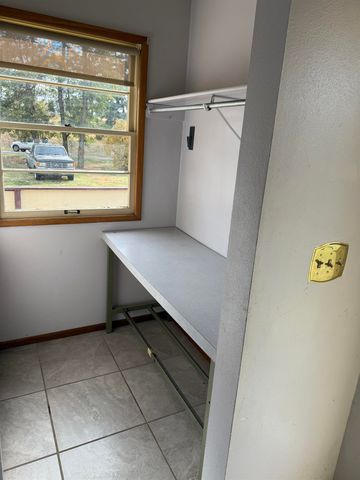 5004 W Garden Springs Rd, Spokane, WA 99224