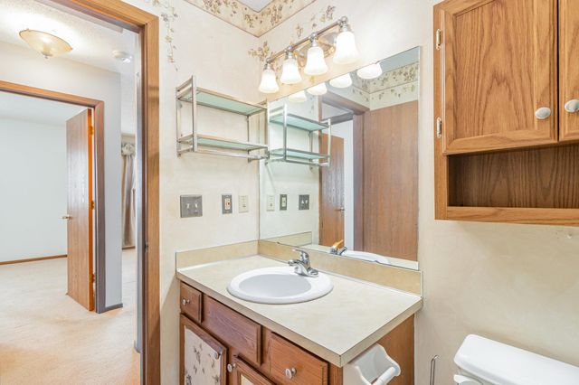 103 96th Lane NE, Blaine, MN 55434