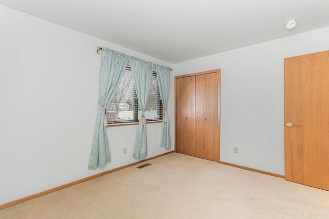 103 96th Lane NE, Blaine, MN 55434