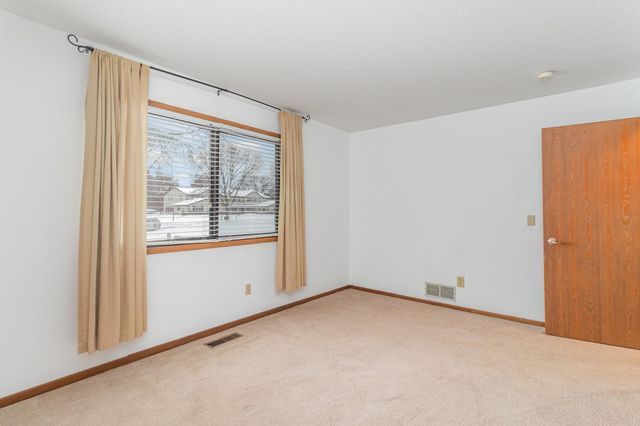 103 96th Lane NE, Blaine, MN 55434