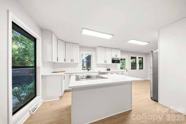 4739 Squirrel Nest Lane, Charlotte, NC 28227