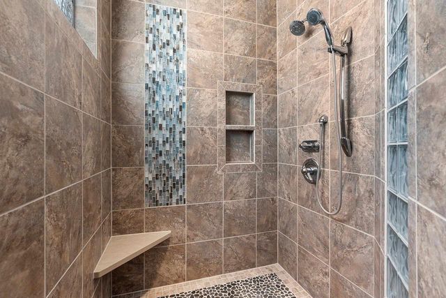 W7103 GLEN VALLEY DRIVE, Greenville, WI 54942