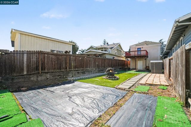 139 Rodeo Ave, Rodeo, CA 94572