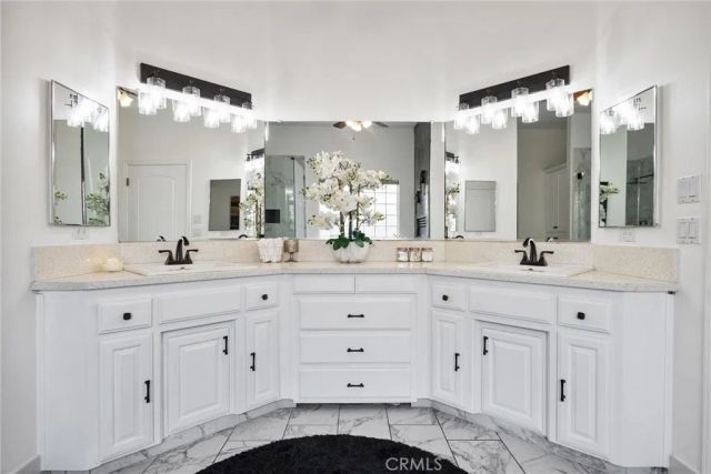 11605 Yarborough, Bakersfield, CA 93312