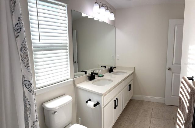 5631 GRAND SONATA AVENUE, Lutz, FL 33558