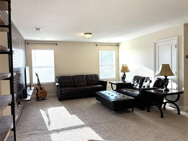 5631 GRAND SONATA AVENUE, Lutz, FL 33558