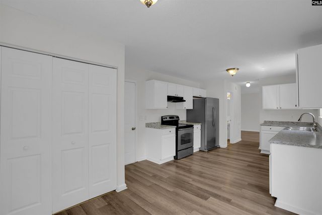 205 Drayden Court, Lexington, SC 29073
