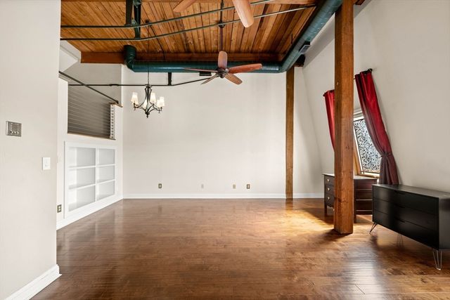 71 Princeton St 213, Chelmsford, MA 01863