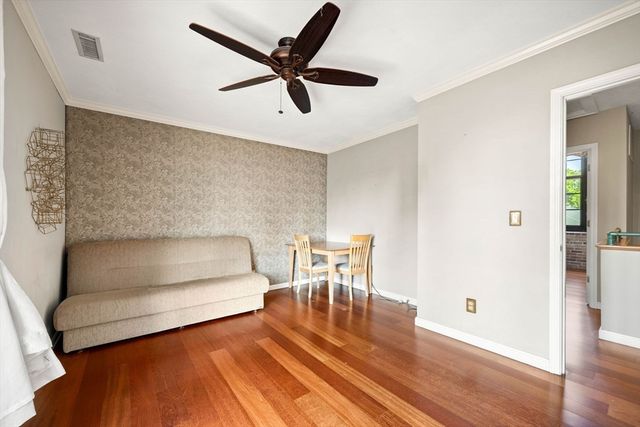 71 Princeton St 213, Chelmsford, MA 01863