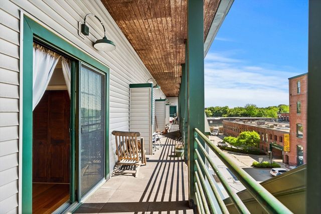 71 Princeton St 213, Chelmsford, MA 01863