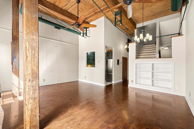 71 Princeton St 213, Chelmsford, MA 01863