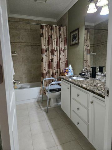 2036 Vista Drive, Lewisville, TX 75067