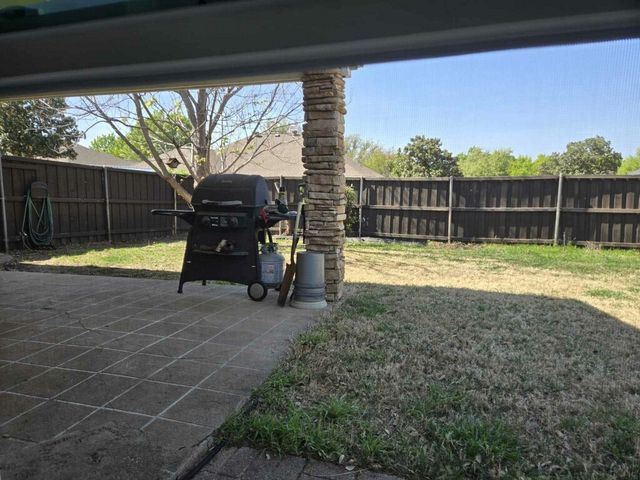 2036 Vista Drive, Lewisville, TX 75067