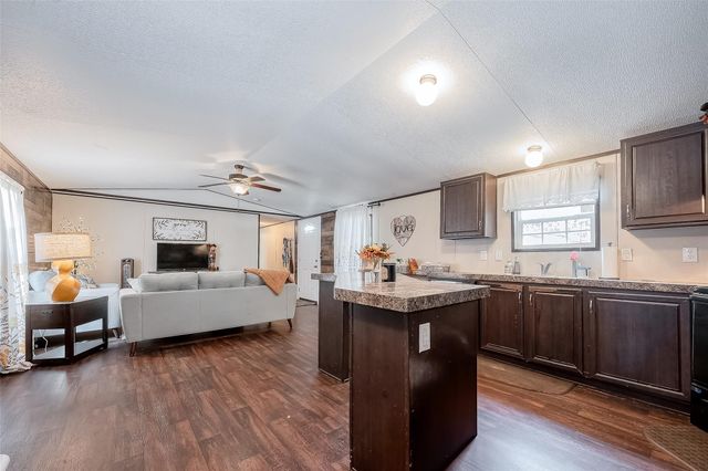 736 Road 7000, Cleveland, TX 77327