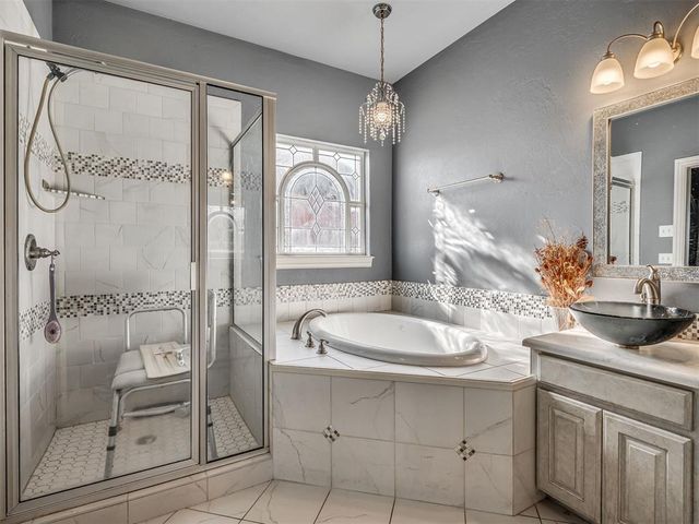 660 Westwind Dr, Newcastle, OK 73065