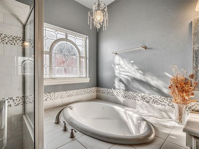 660 Westwind Dr, Newcastle, OK 73065