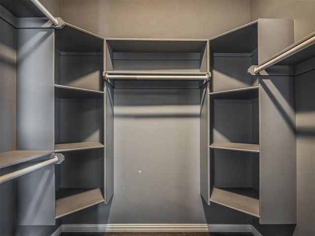 660 Westwind Dr, Newcastle, OK 73065