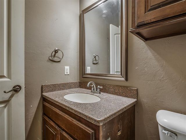 660 Westwind Dr, Newcastle, OK 73065