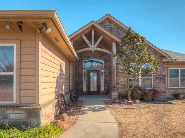 660 Westwind Dr, Newcastle, OK 73065