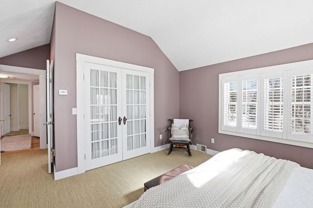 25 Irving Place, Holliston, MA 01746